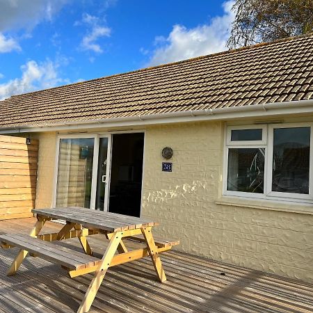2 Bedroom Bungalow Sv58, Seaview, Isle Of Wight Free Wi-Fi Exterior foto
